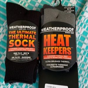 Boys socks 9-11 thermal heat keeper weatherproof